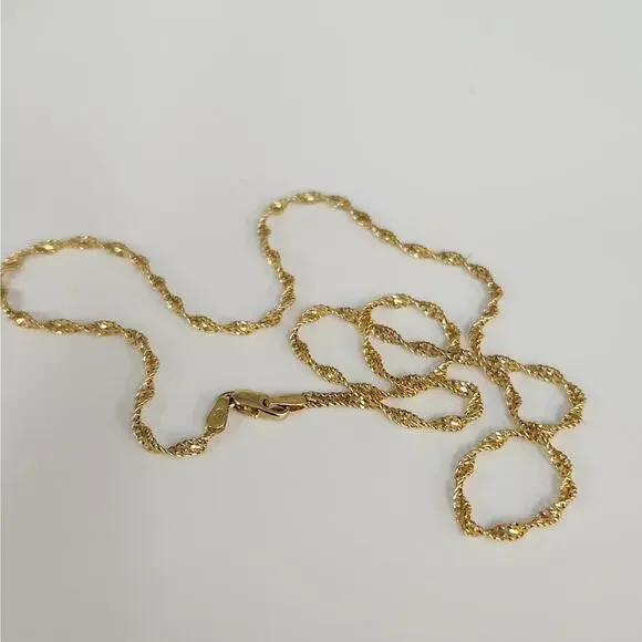 14k Yellow Gold Diamond-Cut Rope Chain Necklace Twisted Textured Design 18" - Picture 4 of 8